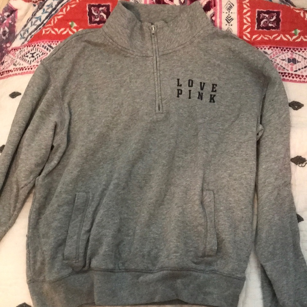 PINK Sweatshirt